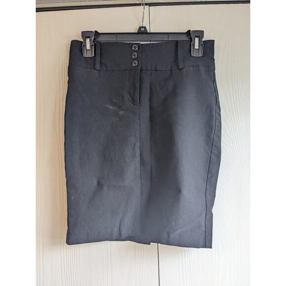 Have Women's Classic Black Three Button Pencil Skirt Size M - Picture 1 of 6